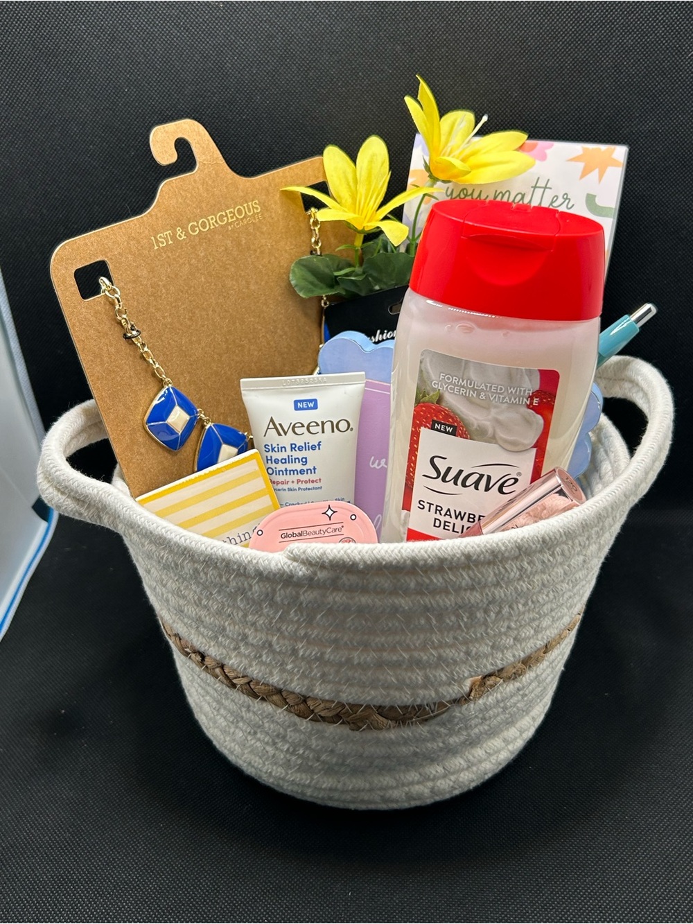 White Round Basket “Boo” Basket